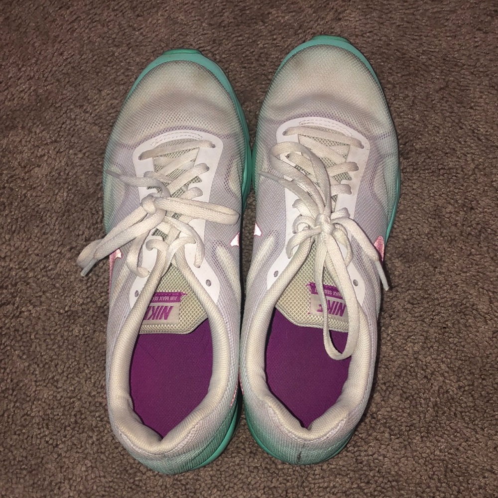 Nike shoes